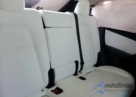 2022 Tesla Model Y z USA, uszkodzony, nr VIN 7SAYGDEF2NF448013